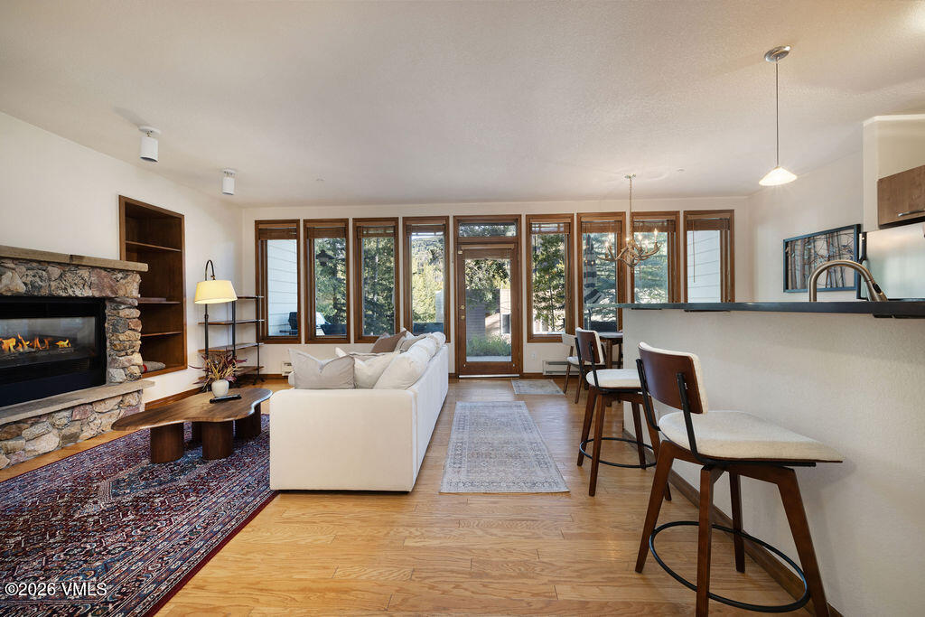 2609_sun_vail_12d_interior_living