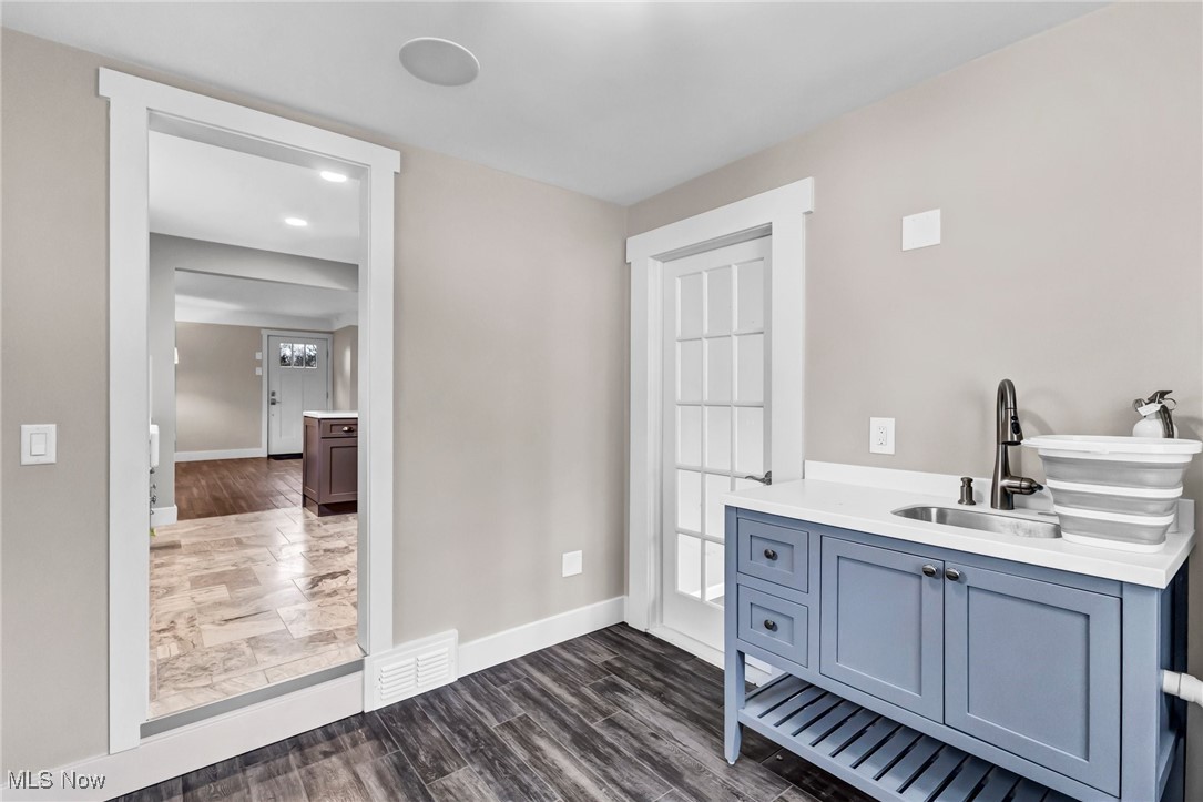 8376 Eagle Road Kirtland, OH 44094 - Photo 22 of 45