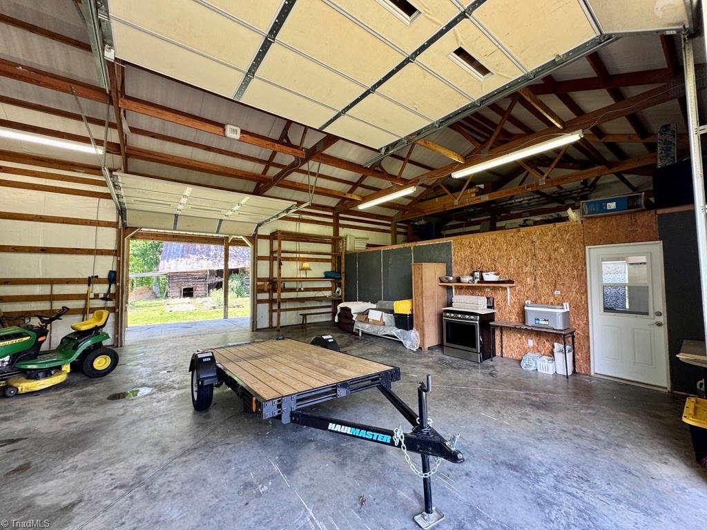 431 Needham Road Pilot Mountain, NC 27041 - Photo 15 of 43 Gallery Image 15