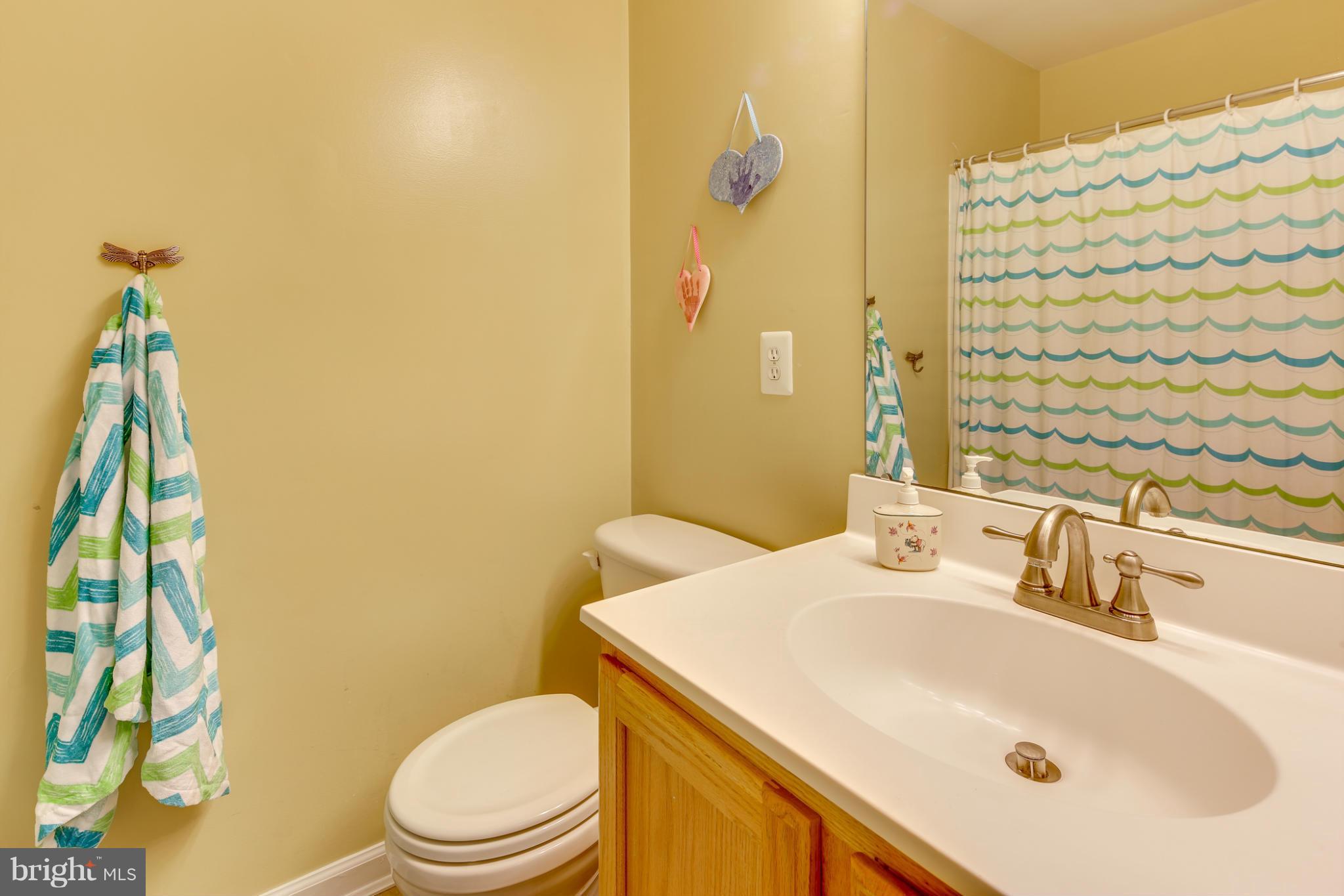 1401 Crossbow Road Mount Airy, MD 21771 - Photo 15 of 22 Bath