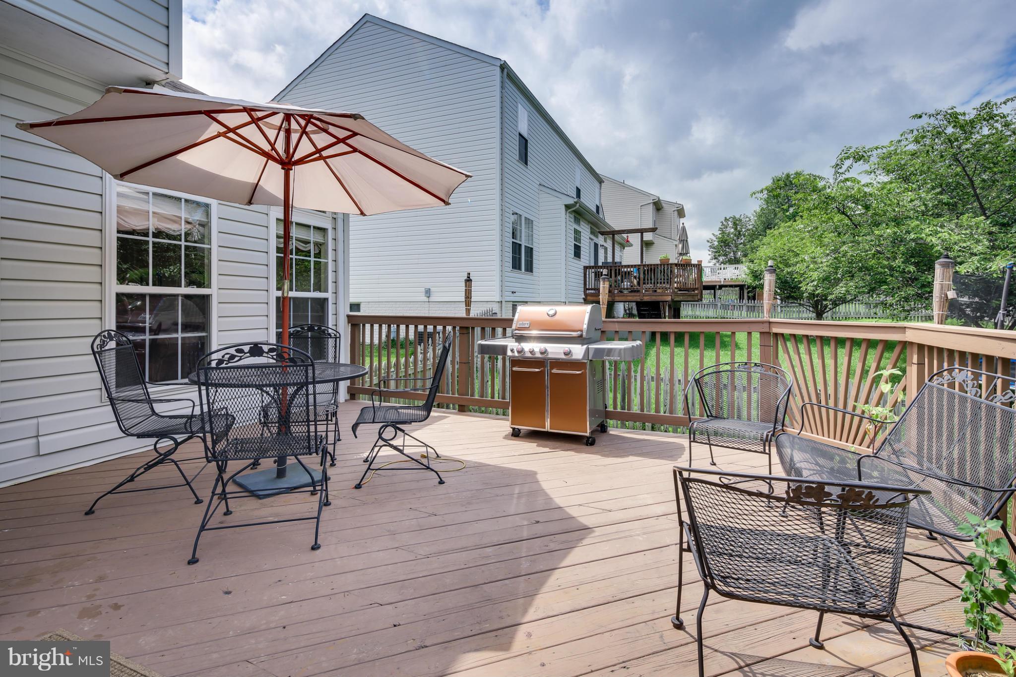 1401 Crossbow Road Mount Airy, MD 21771 - Photo 20 of 22 Spacious Deck