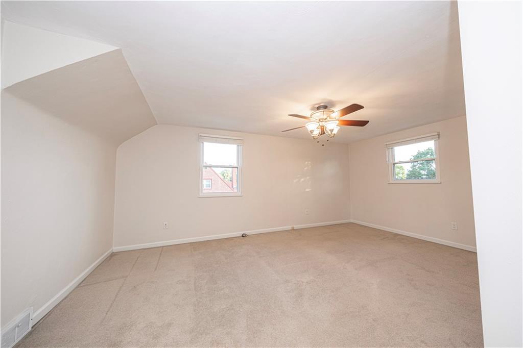 22 Herbst Road Coraopolis, PA 15108 - Photo 20 of 40