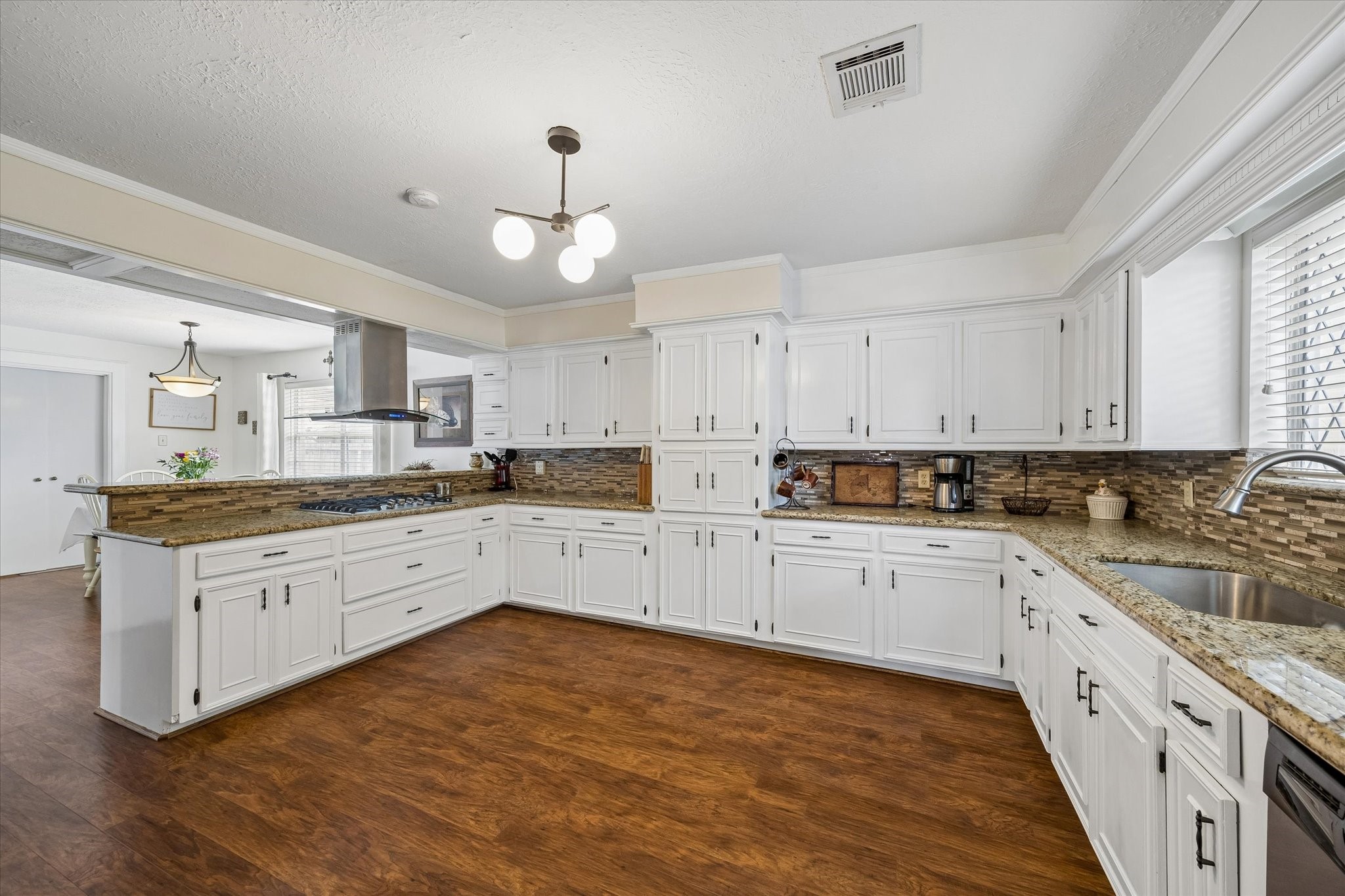 5327 Lacreek Lane Spring, TX 77379 - Photo 15 of 37