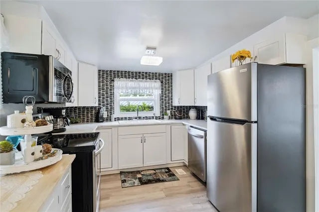 $145,000 | 1100 University Parkway, Unit 54, Sarasota, FL 34234