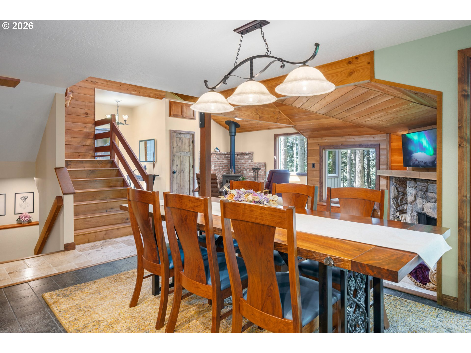 4330 North Shasta Loop Eugene, OR 97405 - Photo 13 of 48