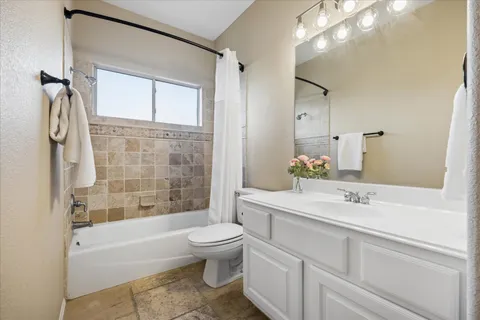 $985,000 | 10300 James Ryan Way, Austin, TX 78730