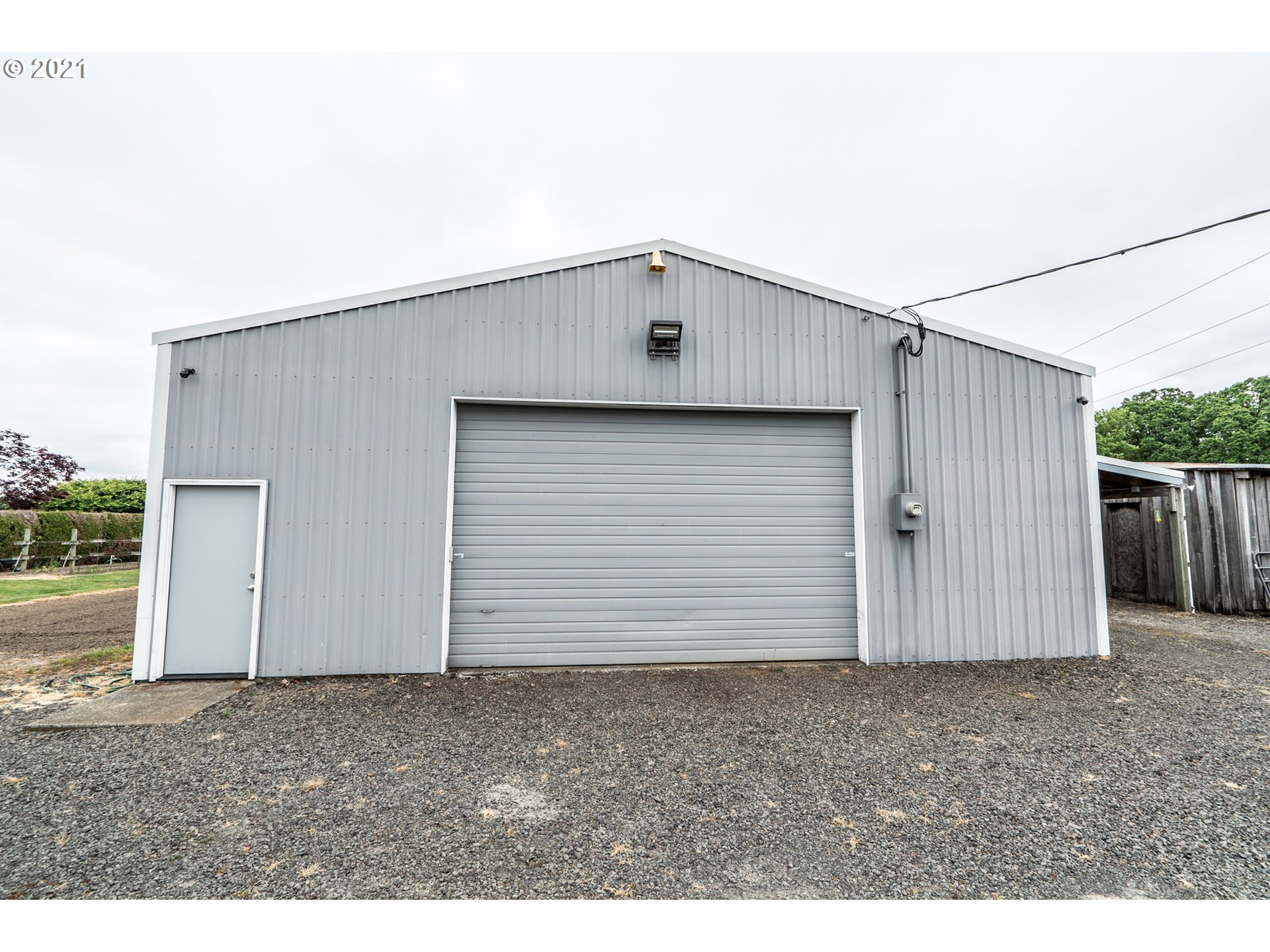 9657 South Kraxberger Road Canby, OR 97013 - Photo 26 of 32 a house view with a outdoor space