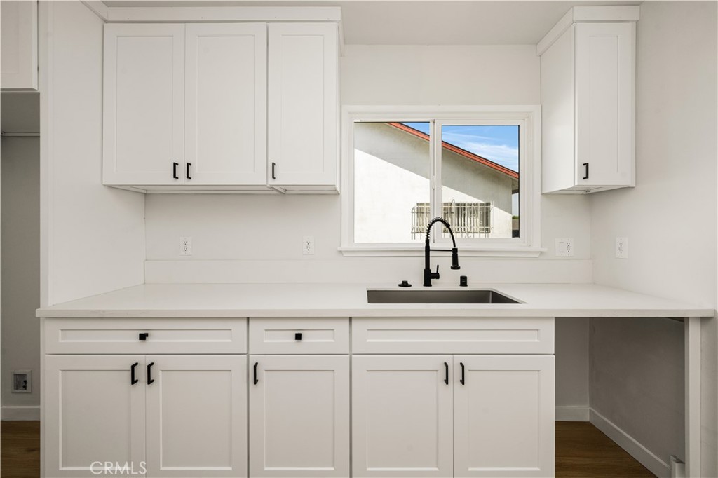 1013 West 138th Street Compton, CA 90222 - Photo 13 of 30