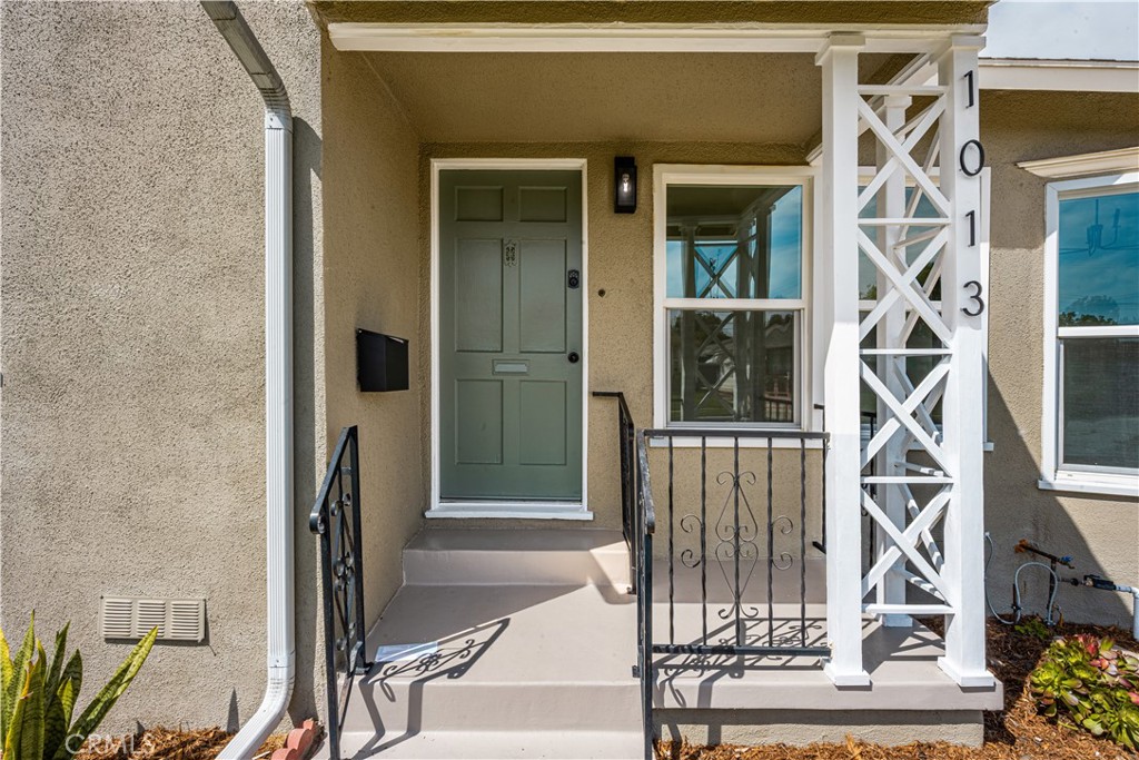 1013 West 138th Street Compton, CA 90222 - Photo 2 of 30