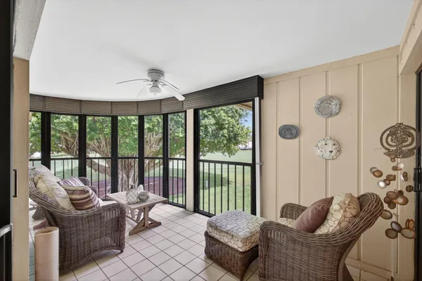 $540,000 | 16942 Waterbend Drive, Unit 258, Jupiter, FL 33477