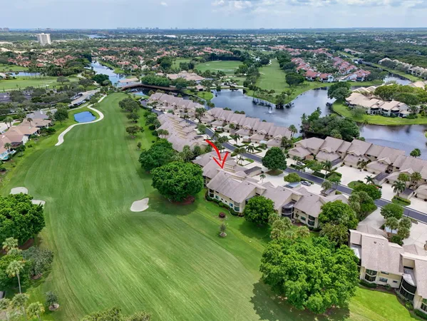 $540,000 | 16942 Waterbend Drive, Unit 258, Jupiter, FL 33477