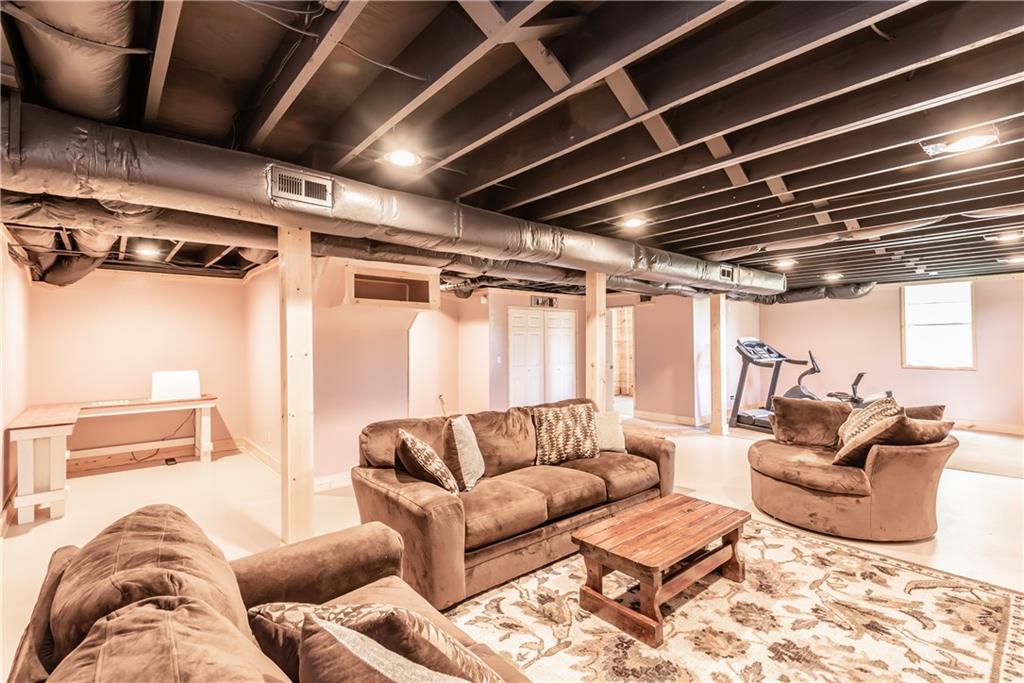56 Landis Road Marion, NC 28752 - Photo 21 of 23 Gallery Image 21