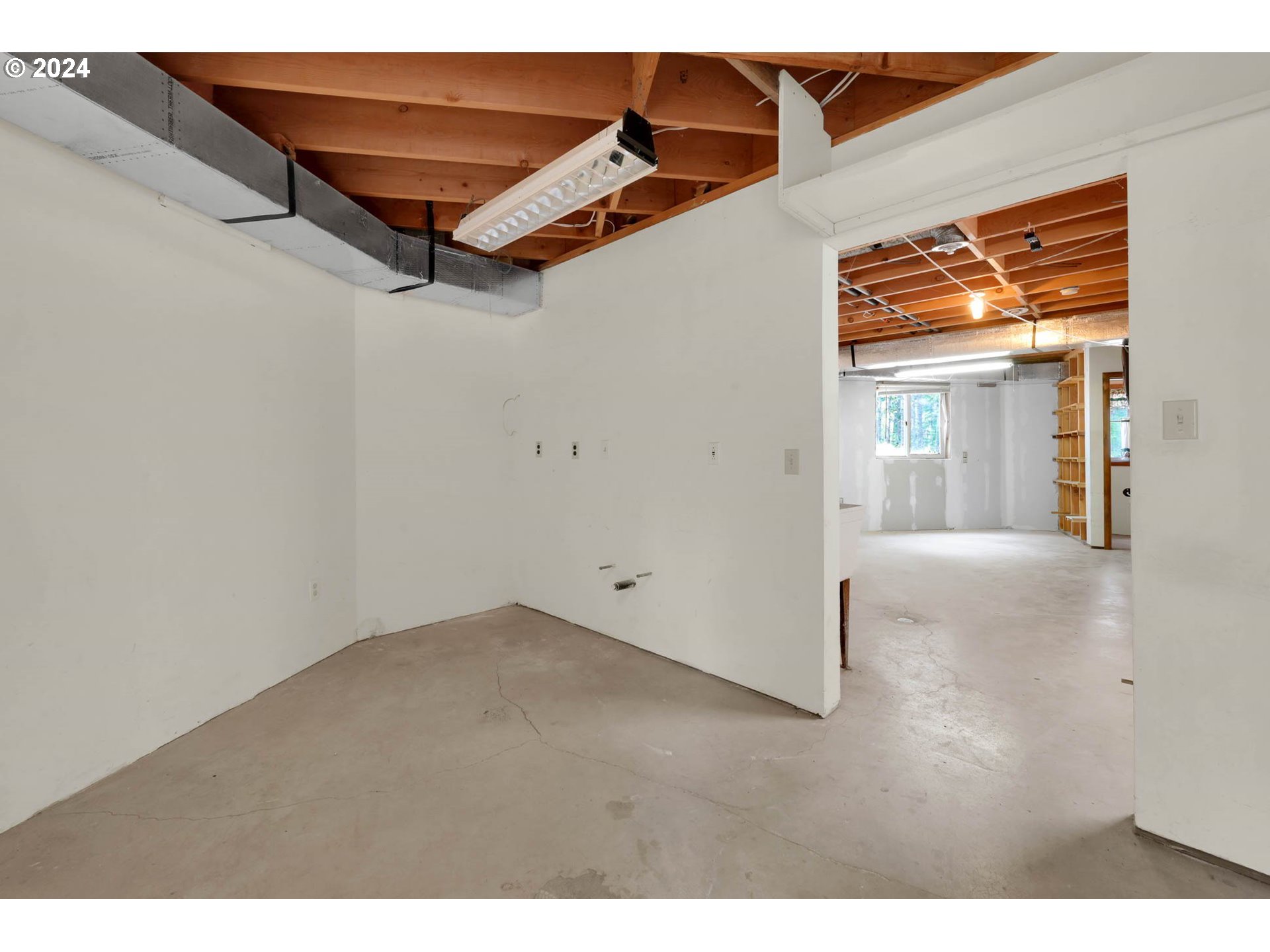 84679 Arlie Road Eugene, OR 97405 - Photo 32 of 45 Gallery Image 32