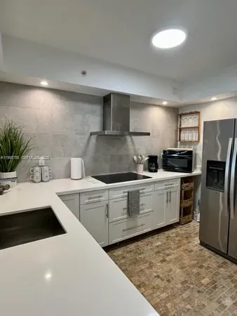 $2,500 | 2501 South Ocean Drive, Unit L16, Hollywood, FL 33019