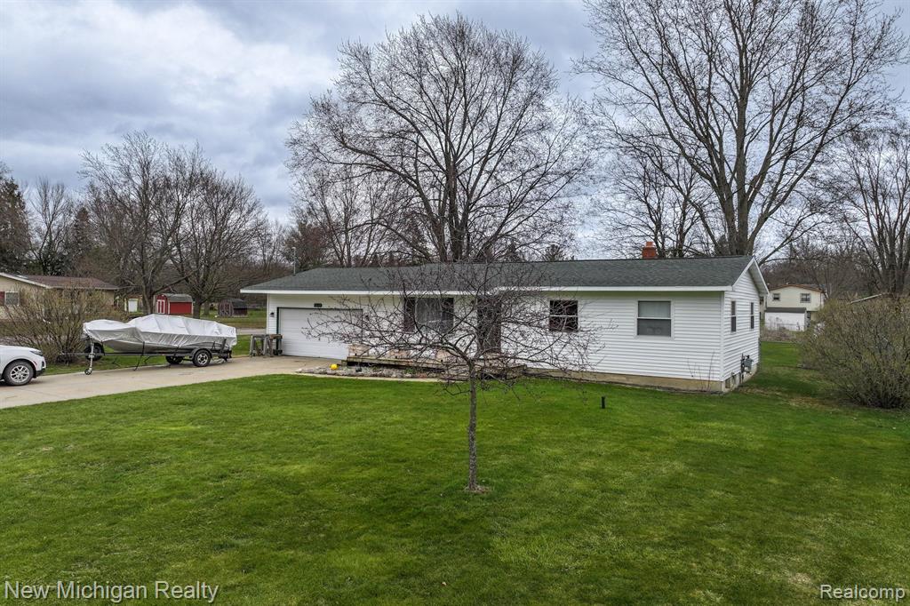 4357 Reid Road Swartz Creek, MI 48473 - Photo 4 of 33 Gallery Image 4