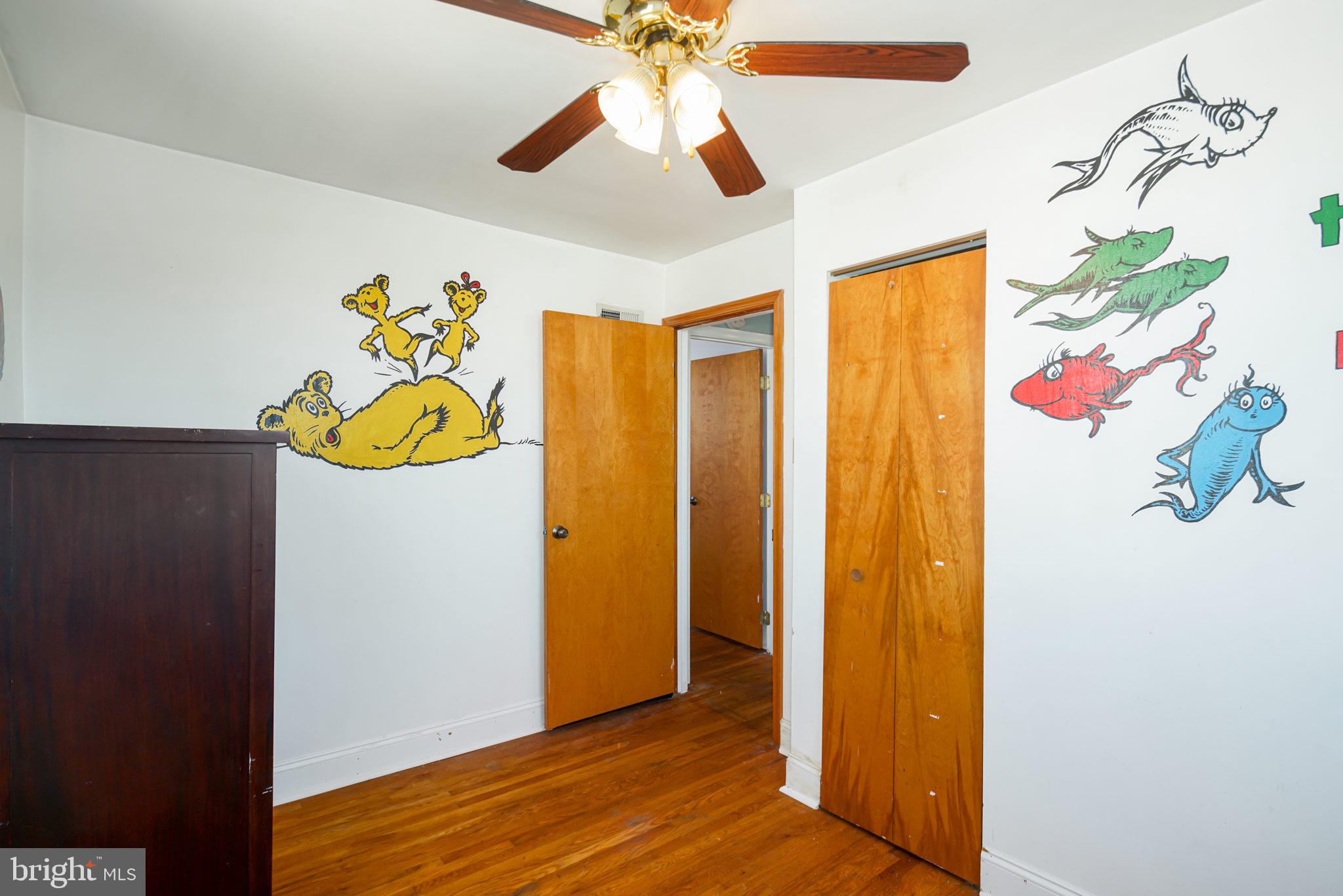 2822 South 9th Street Philadelphia, PA 19148 - Photo 17 of 23 Upstairs, Bedroom 2