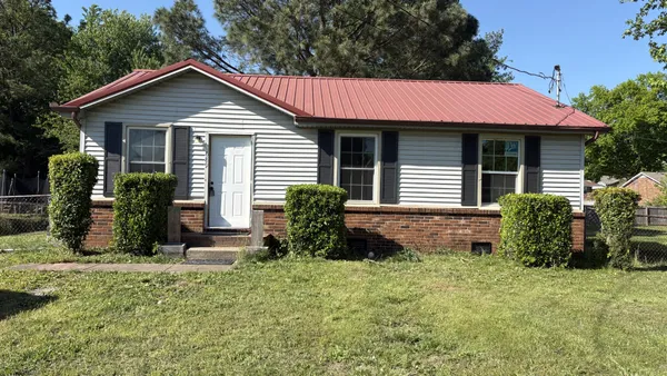 $1,350 | 689 Debbie Drive, Clarksville, TN 37042
