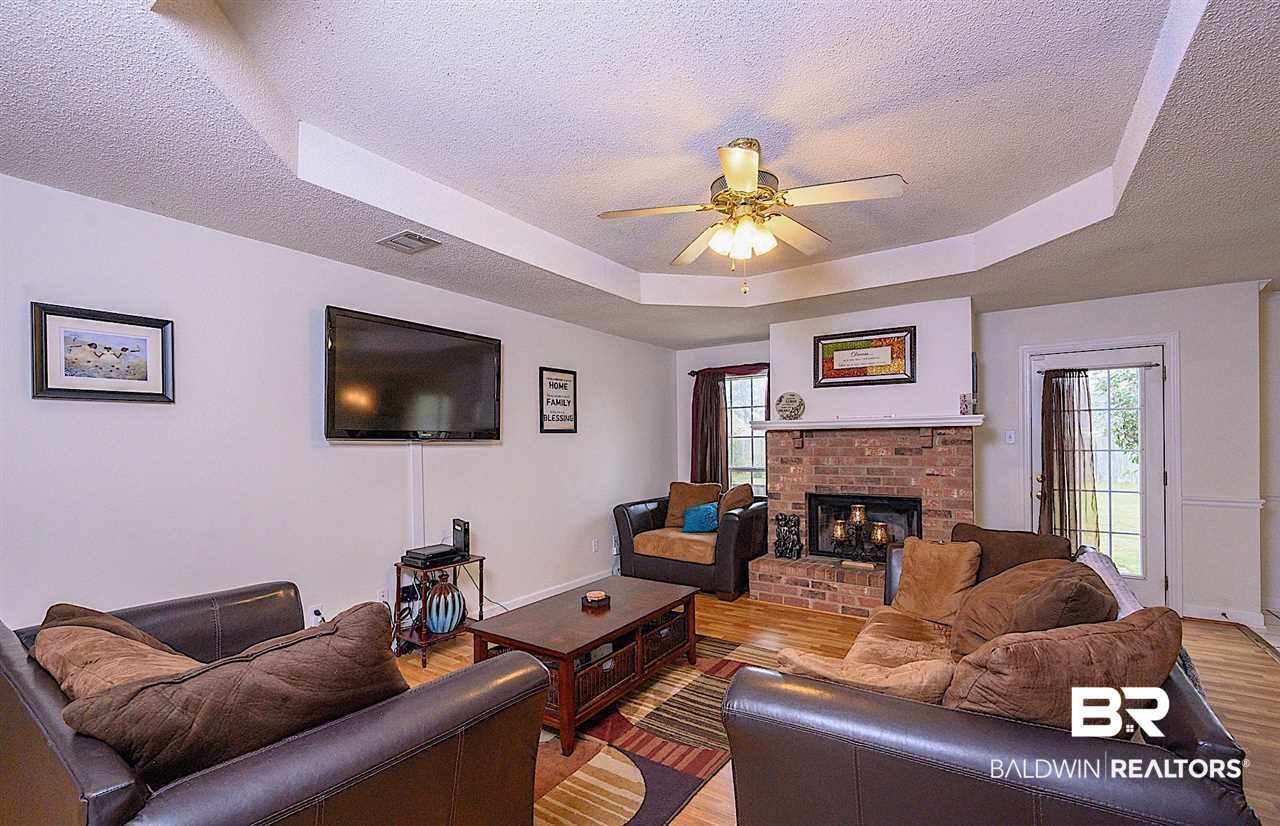 9795 Terrace Drive Fairhope, AL 36532 - Photo 2 of 19