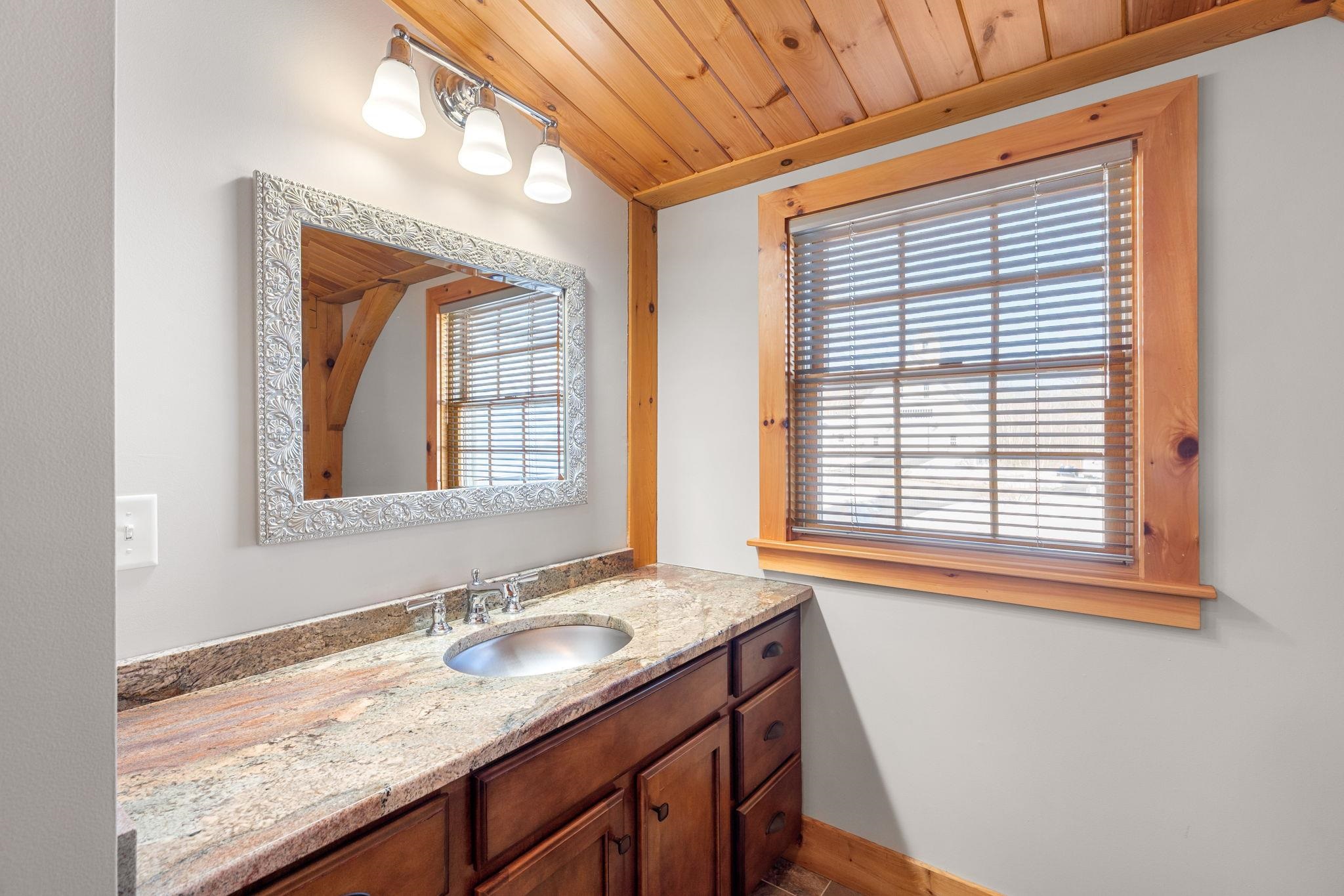 172 S Road Deerfield, NH 03037 - Photo 41 of 60 Gallery Image 41
