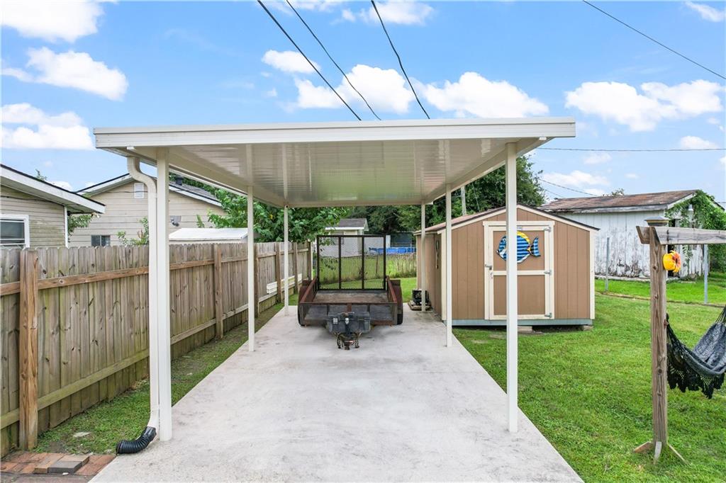 2130 North Butterfly Circle Terrytown, LA 70056 - Photo 4 of 20