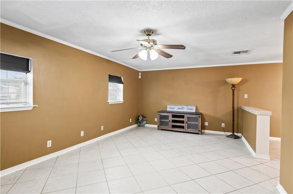 2130 North Butterfly Circle Terrytown, LA 70056 - Photo 8 of 20