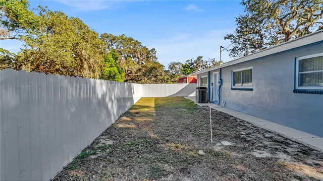 $2,300 | 11912 McMullen Loop, Riverview, FL 33569