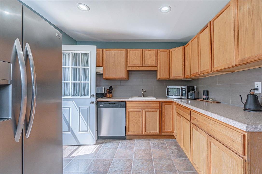 1923 Catasauqua Road Bethlehem, PA 18018 - Photo 19 of 42 Gallery Image 19