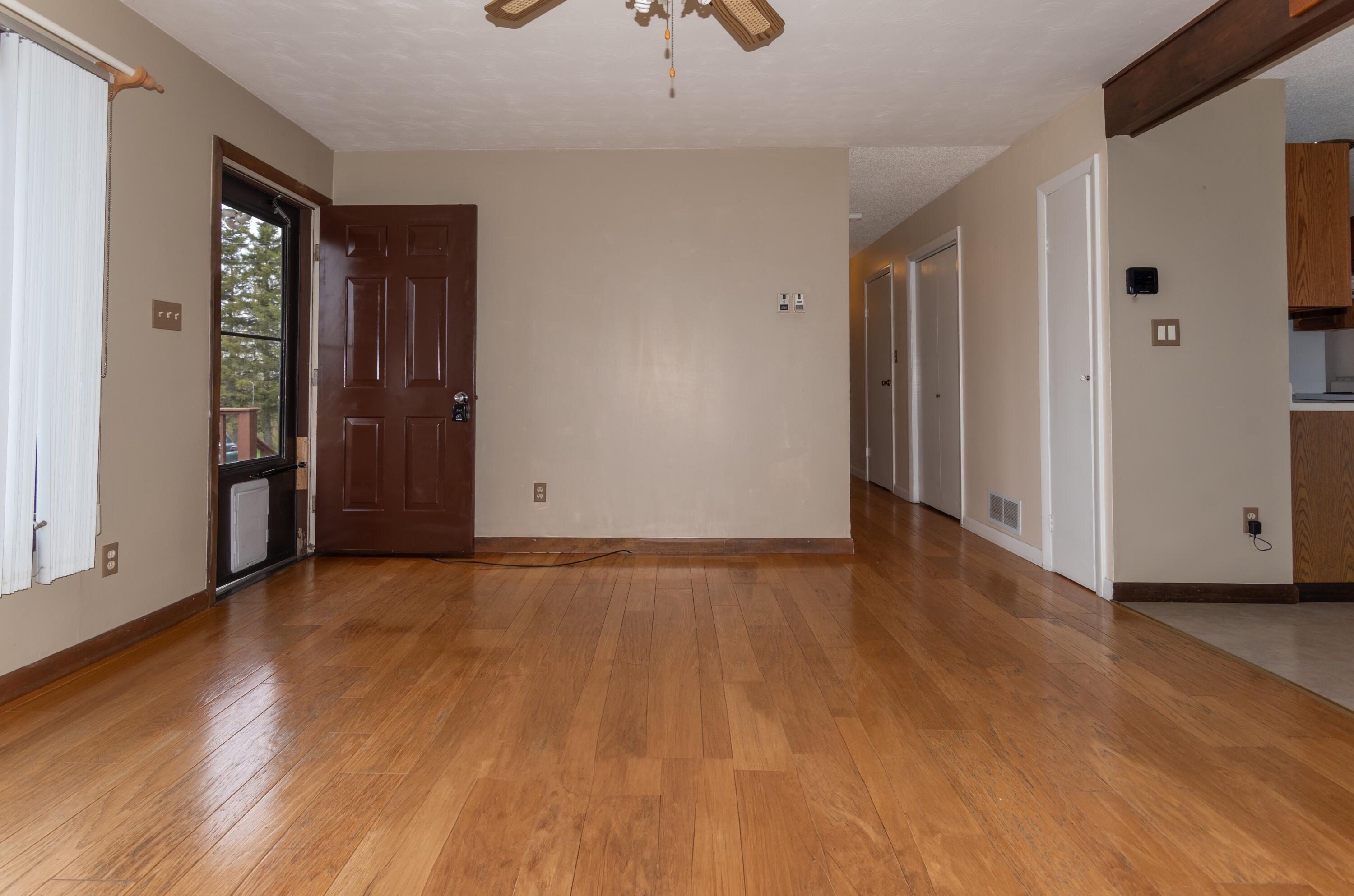 727 Beaulieu Road St. David, ME 04773 - Photo 19 of 39 Living Room/Entrance