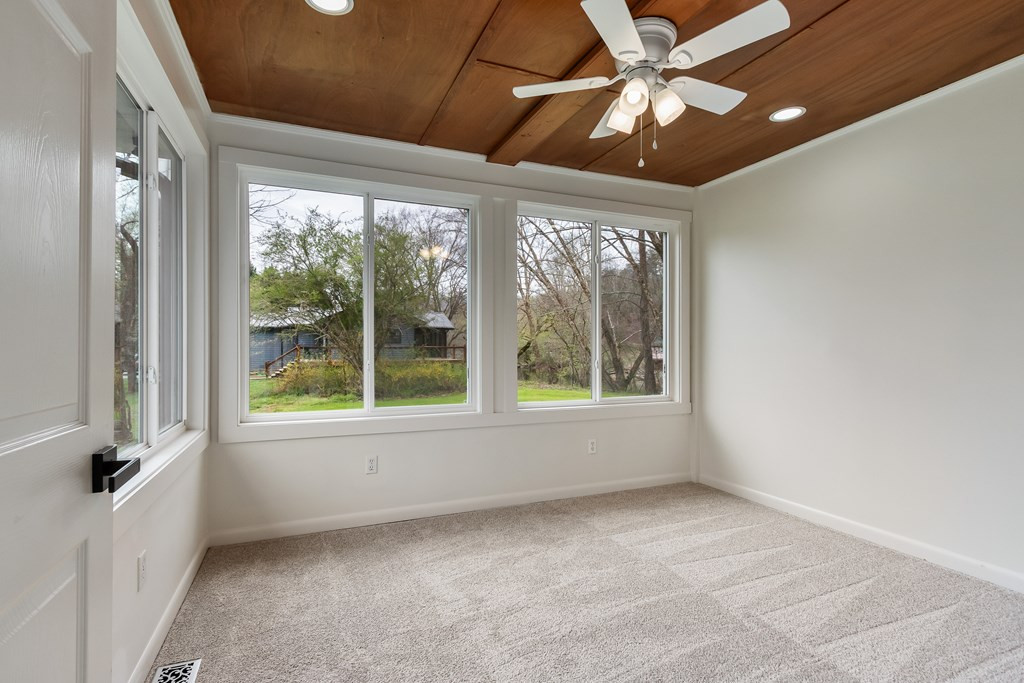 284 Smokeford Road Murphy, NC 28906 - Photo 12 of 121