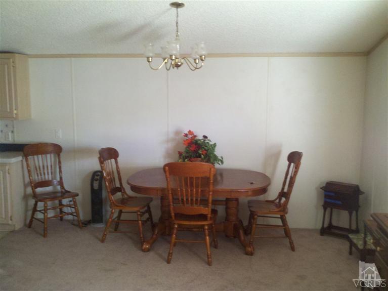 195 Tierra Rejada Road, Unit 27 Simi Valley, CA 93065 - Photo 4 of 10 Additional Photo
