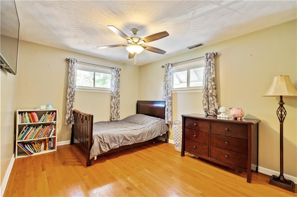 839 West Old Rte 422 Butler, PA 16001 - Photo 16 of 30 a bedroom with two beds and a dresser