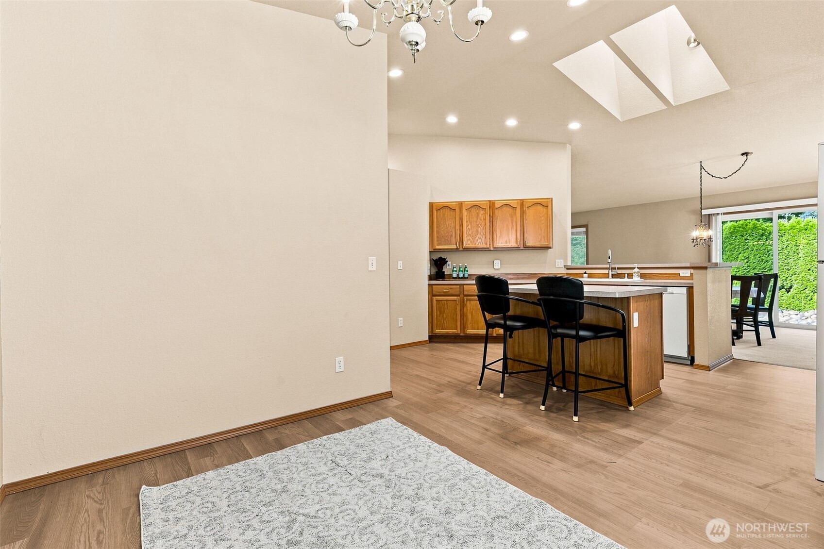 1815 Craig Road Southeast Olympia, WA 98501 - Photo 11 of 31 Gallery Image 11