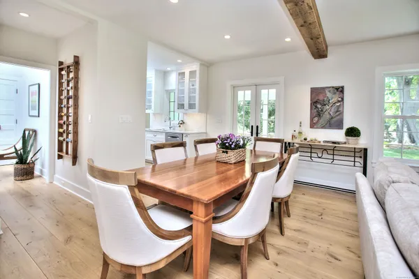 $10,000 | 55 Kings Highway North, Westport, CT 06880