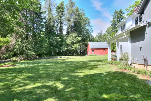 $10,000 | 55 Kings Highway North, Westport, CT 06880