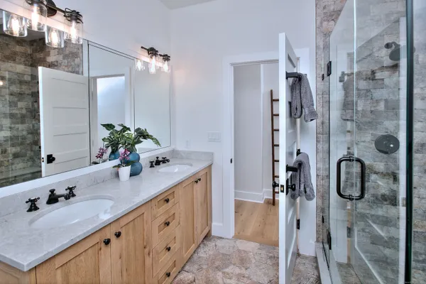 $10,000 | 55 Kings Highway North, Westport, CT 06880