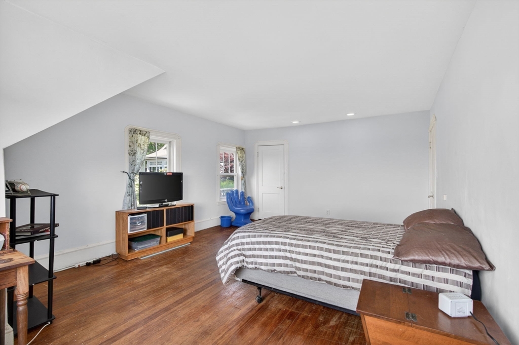 47 Millett Road Swampscott, MA 01907 - Photo 25 of 42