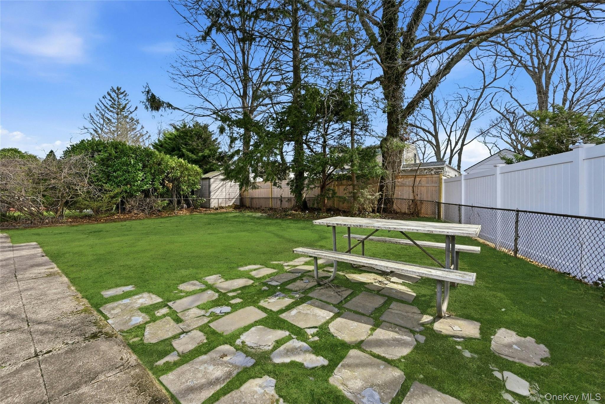 107 Fillmore Street Centerport, NY 11721 - Photo 21 of 29