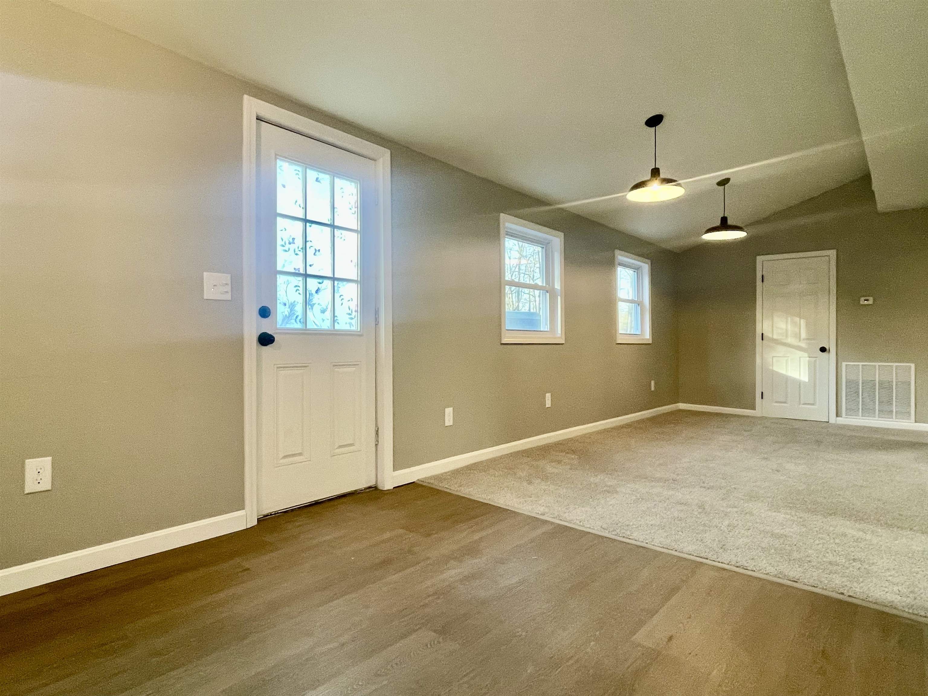5 Ferndale Road Raymond, NH 03077 - Photo 11 of 30 Gallery Image 11
