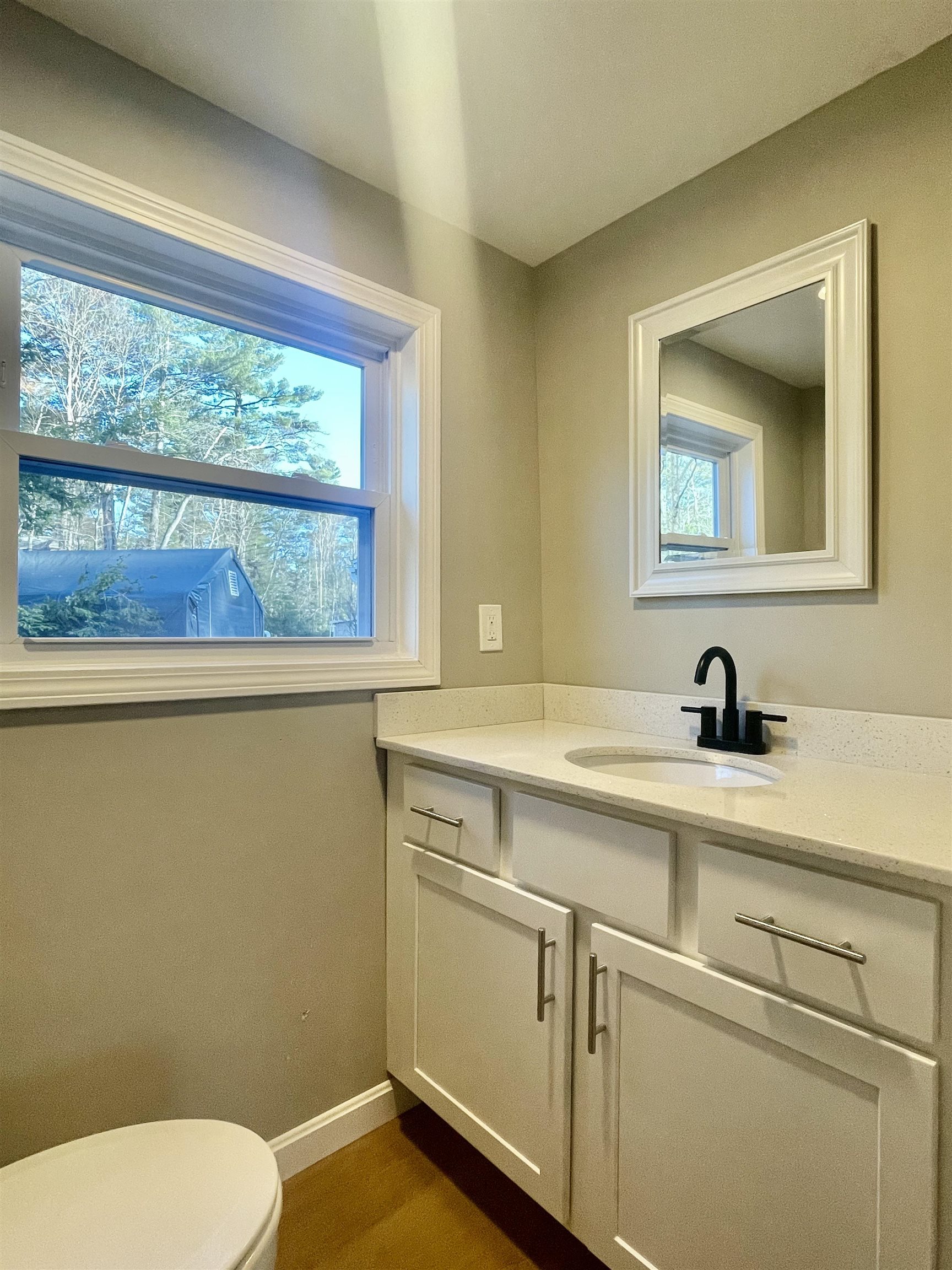 5 Ferndale Road Raymond, NH 03077 - Photo 17 of 30 Gallery Image 17