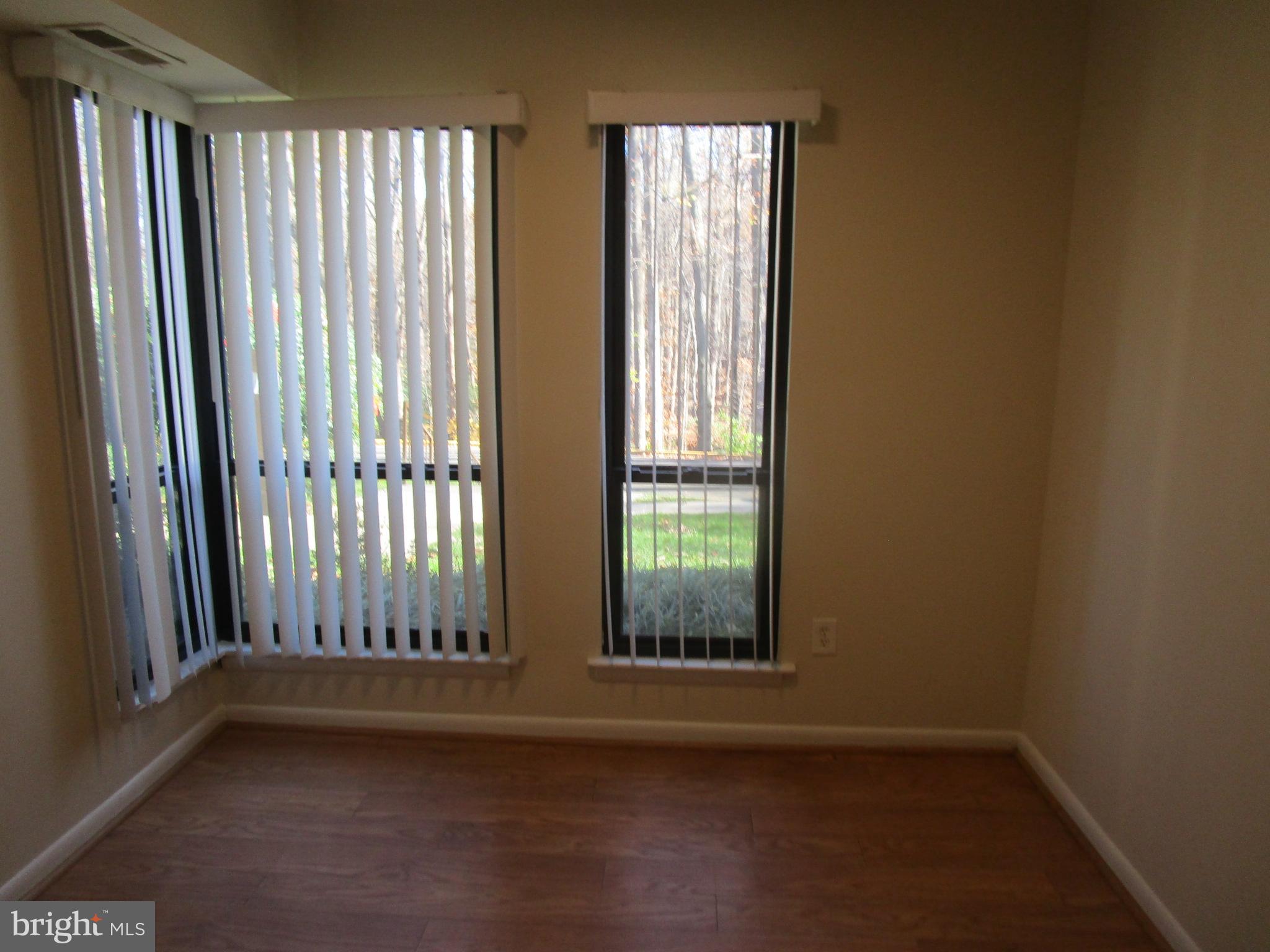 11220 Chestnut Grove Square, Unit 12 Reston, VA 20190 - Photo 4 of 6