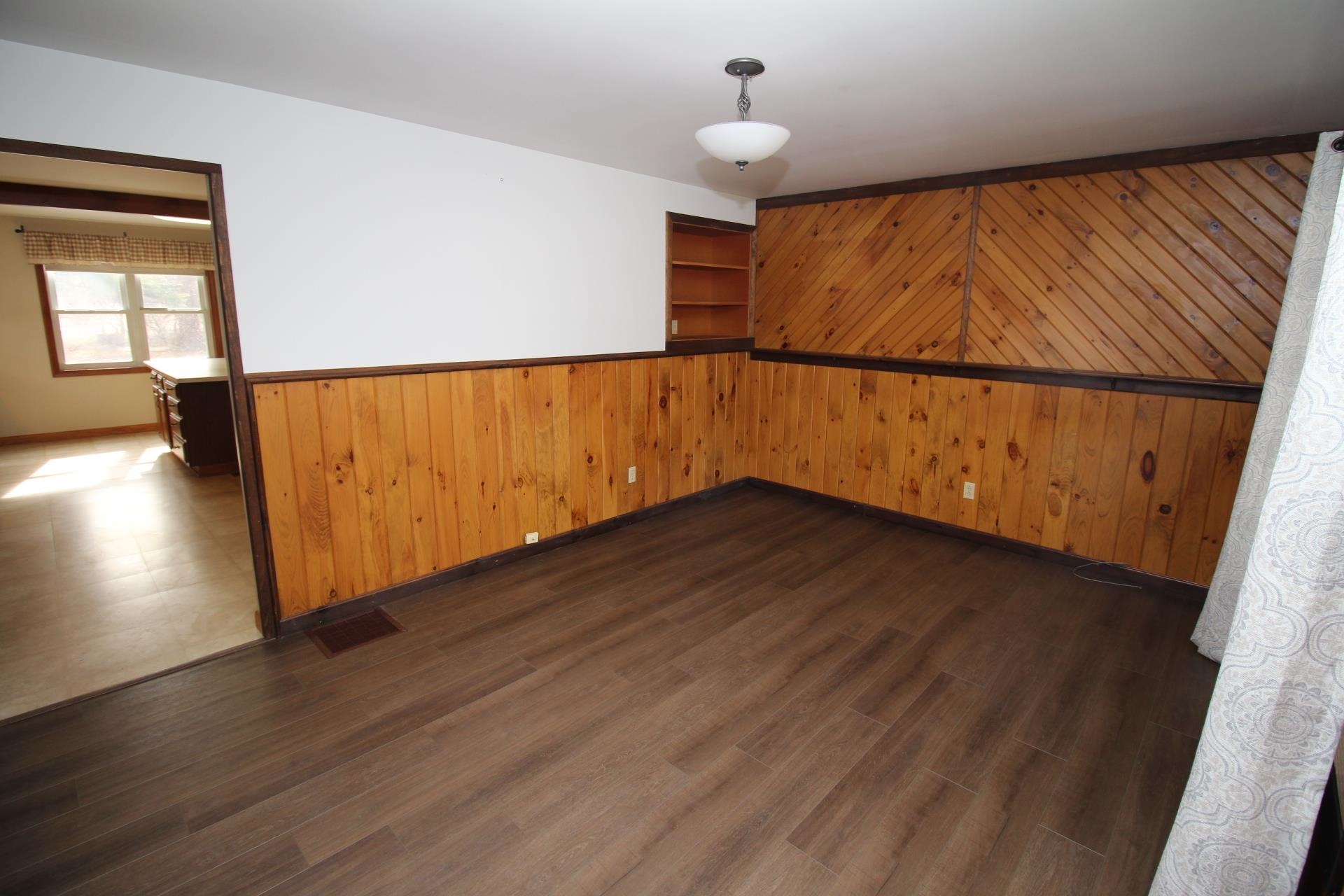 63 Meadow Road Milton, VT 05468 - Photo 6 of 25 Gallery Image 6