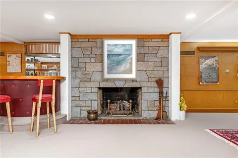 $1,275,000 | 133 Tupelo Hill Drive, Cranston, RI 02920