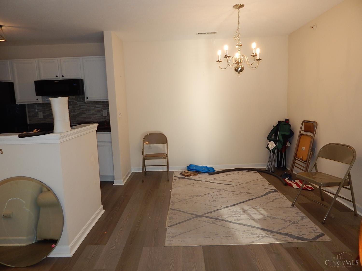 3414 North Bend Road, Unit 2 Cincinnati, OH 45247 - Photo 5 of 12 Gallery Image 5