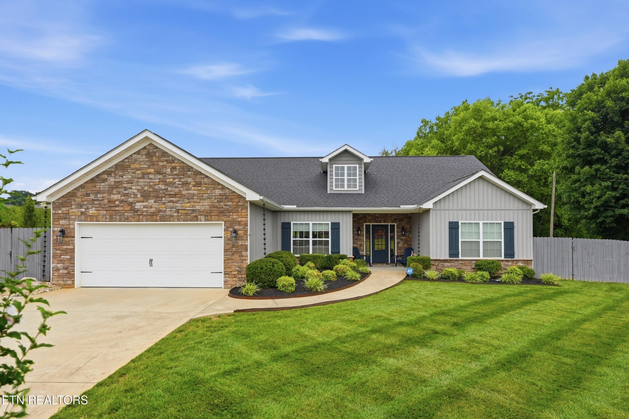 1290 Harrison Road Lenoir City, TN 37771 - Photo 2 of 56
