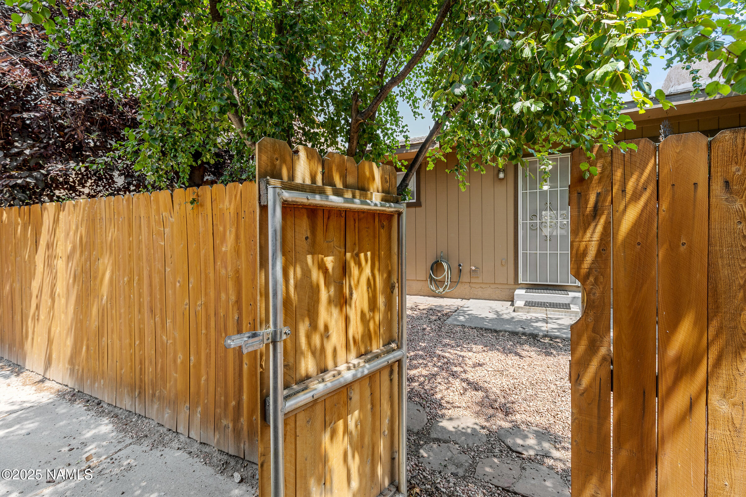 2531 Heidi Loop Flagstaff, AZ 86004 - Photo 22 of 23 2531 E Heidi Loop-23