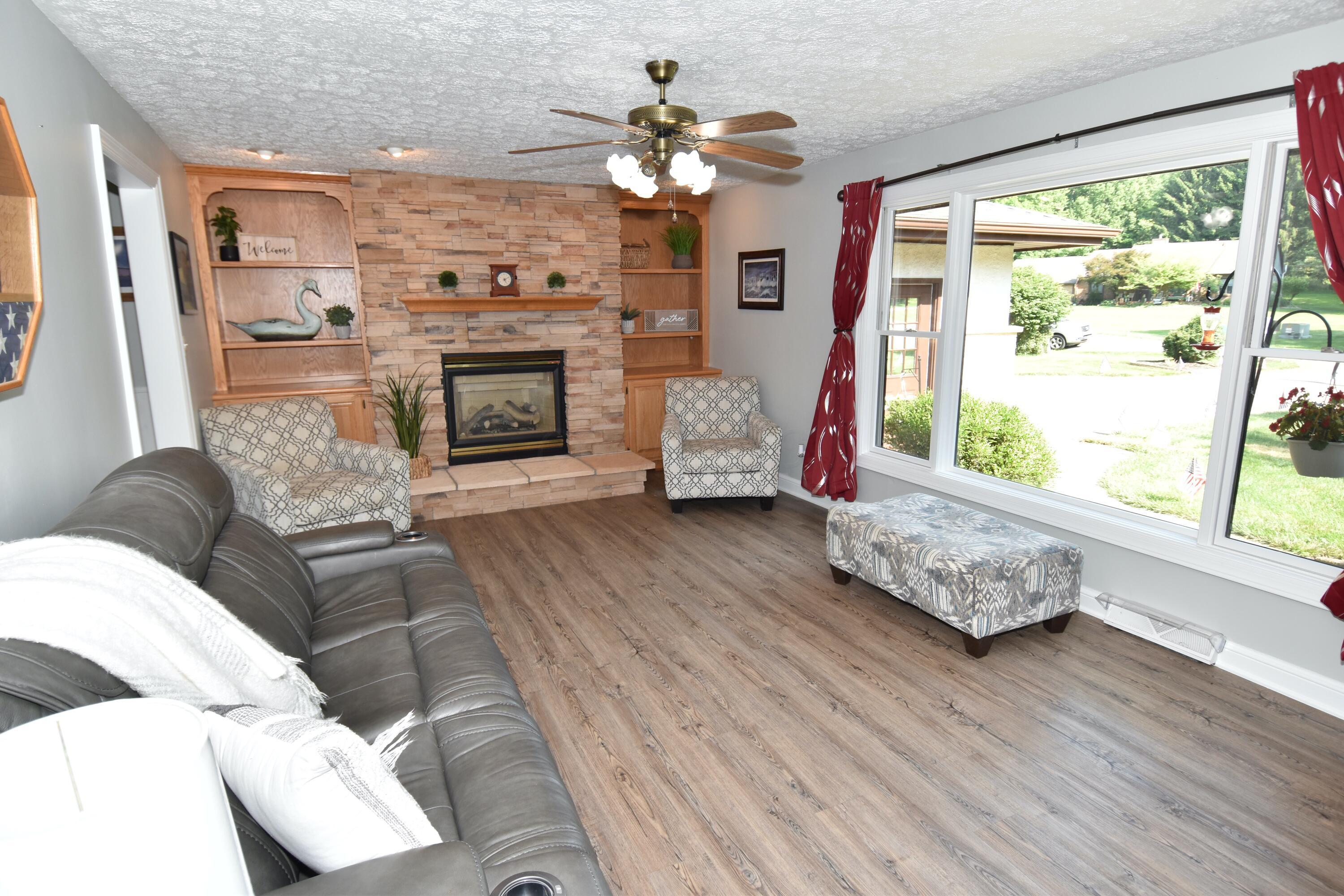 15 Tow Path Road Granville, OH 43023 - Photo 16 of 79 Gas Log Fireplace with Fan!