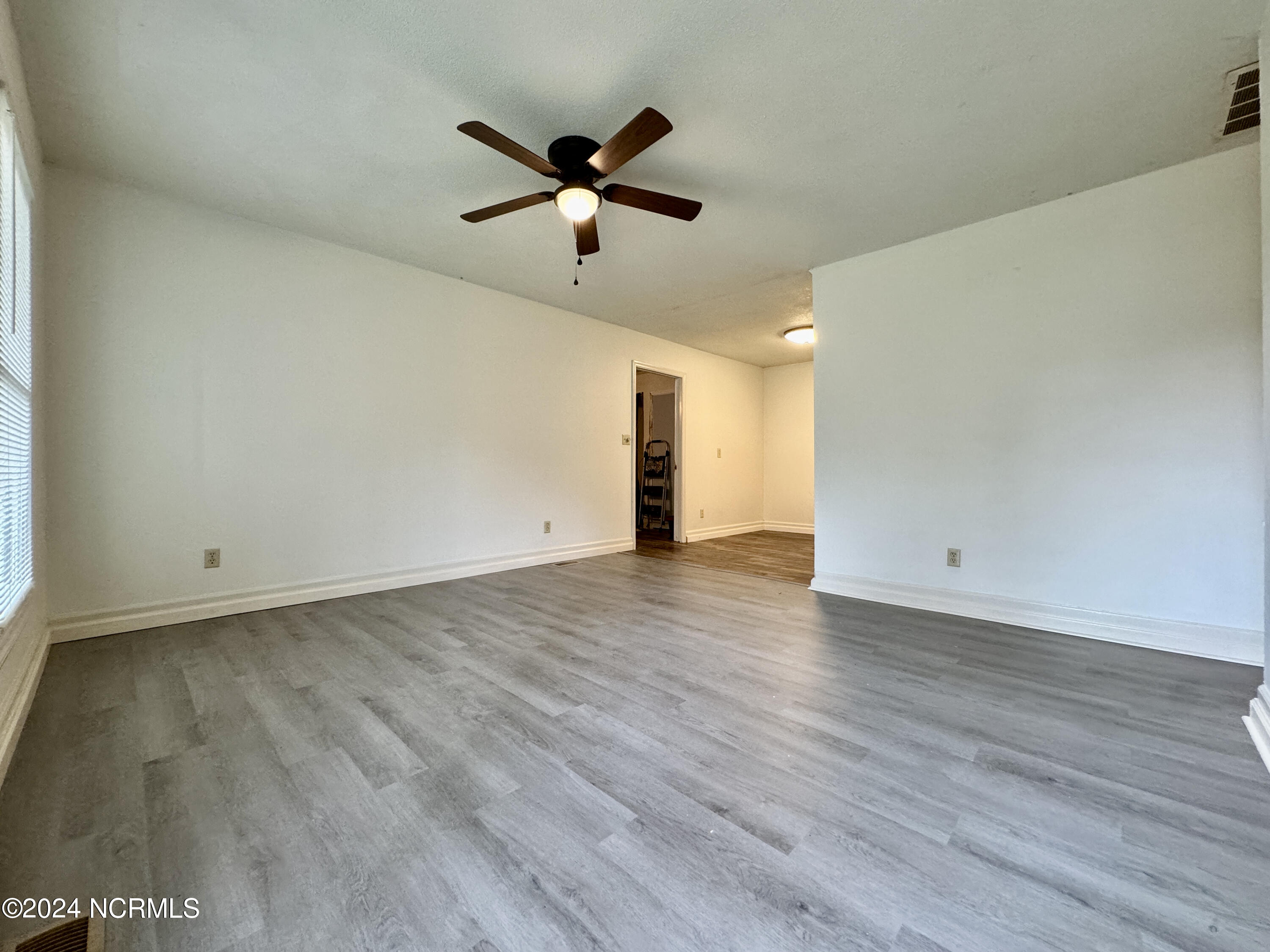 219 Stratford Road Havelock, NC 28532 - Photo 4 of 22