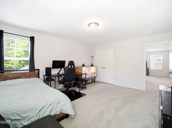 $469,900 | 1011 East Arboria Drive, Hampstead, NC 28443