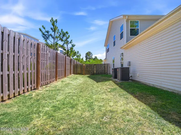 $469,900 | 1011 East Arboria Drive, Hampstead, NC 28443