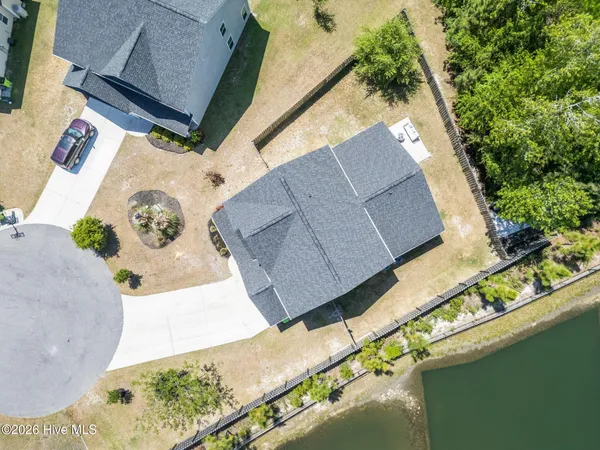 $469,900 | 1011 East Arboria Drive, Hampstead, NC 28443